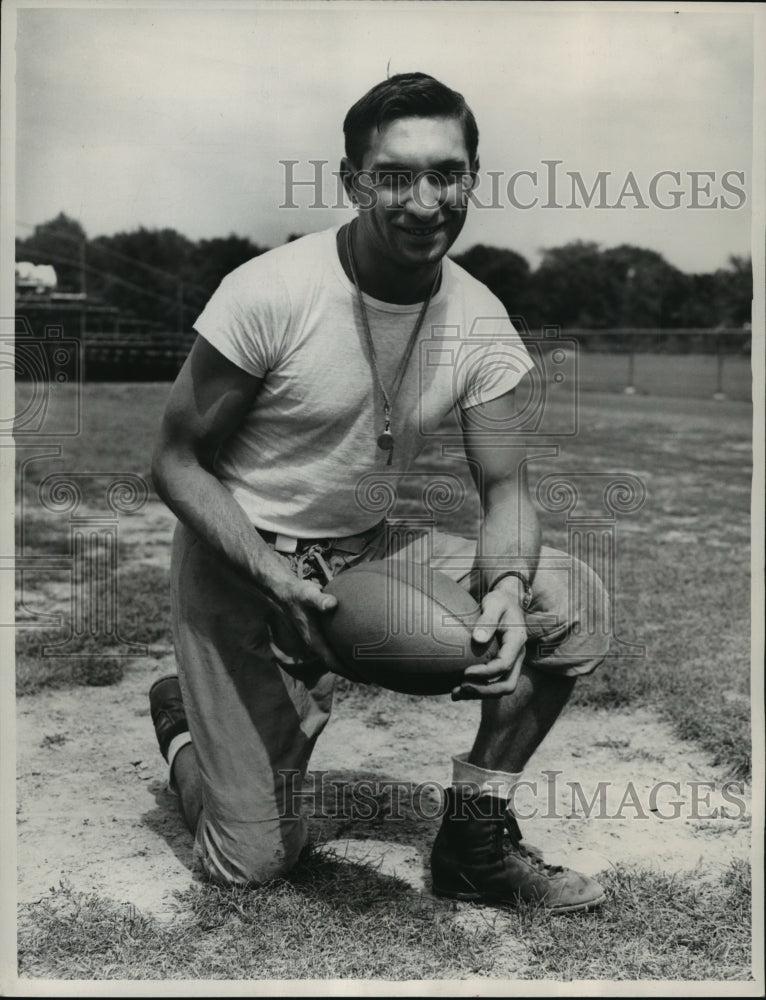 1960 Press Photo James Halderman football Shaker Heights Ohio - net26179- Historic Images