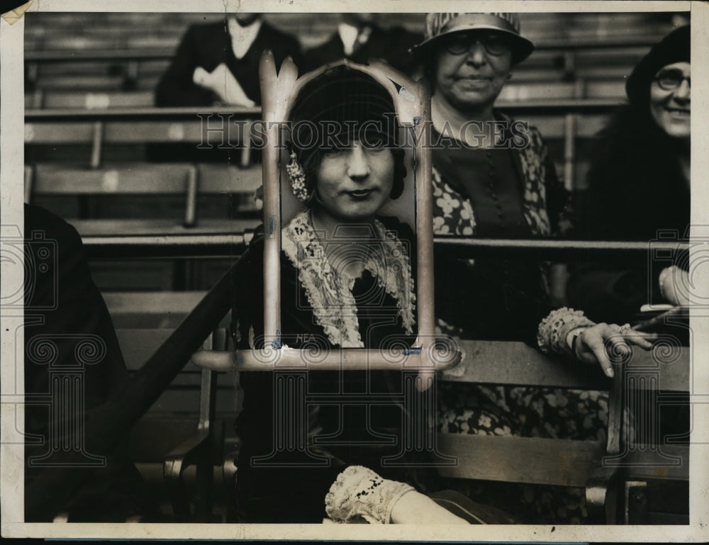 1926 Press Photo Mrs Anthony Lazzeri wife of Yankee infielder at a game- Historic Images