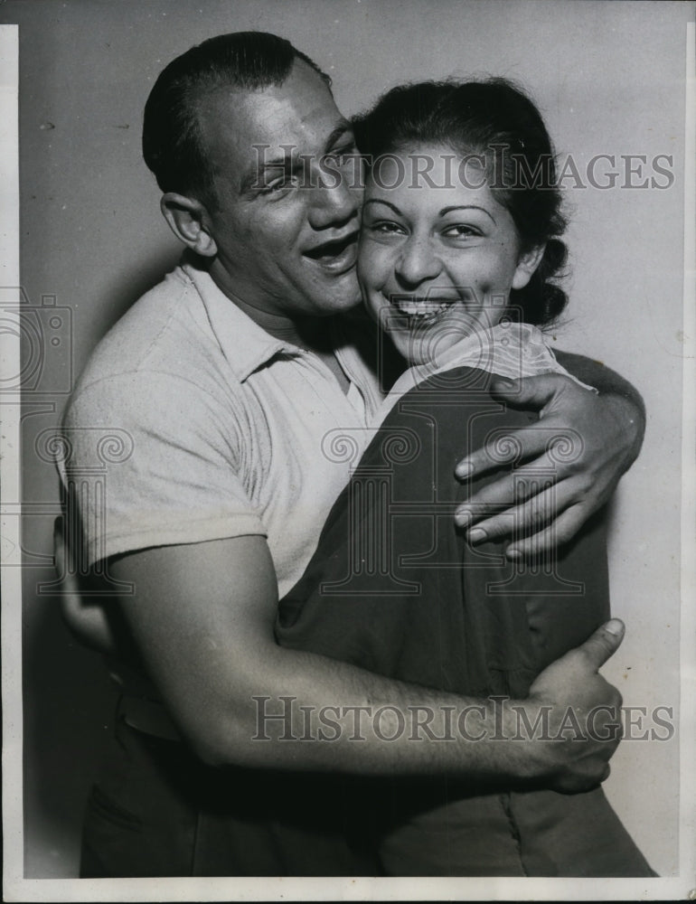 1934 Press Photo Boxer King Levinsky with his new wife Roxanne Glickman- Historic Images