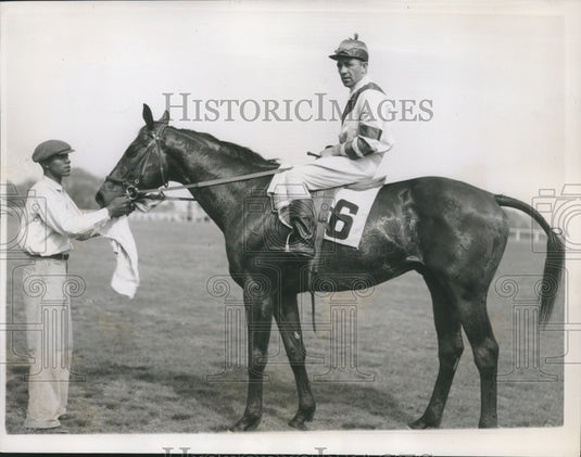 1936 Press Photo Jockey Charles White on Daniel Soot at Cedarhurst National- Historic Images