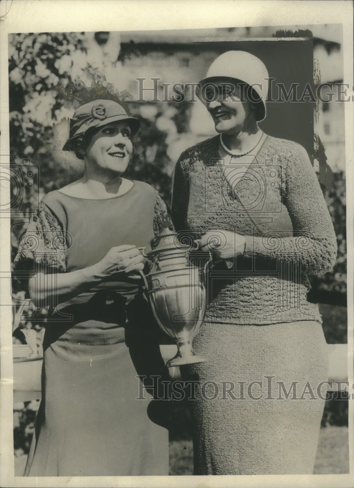 1933 Press Photo Champion Golfers Mrs. Opal S. Hill And Mrs. Henry L. Doherty- Historic Images