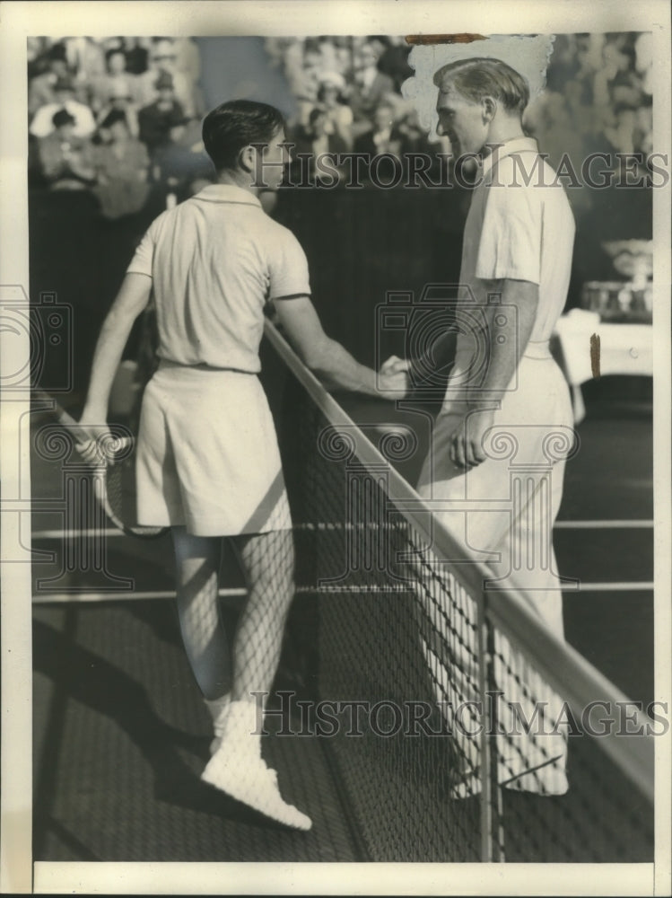 1939 Press Photo Bobby Riggs Congratulates John Bromwich After Latters Victory- Historic Images