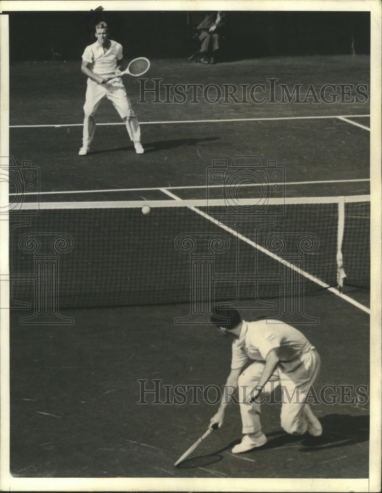 1940 Press Photo Bobby Riggs Defeats Don McNeill in Pacific Southwest Singles- Historic Images