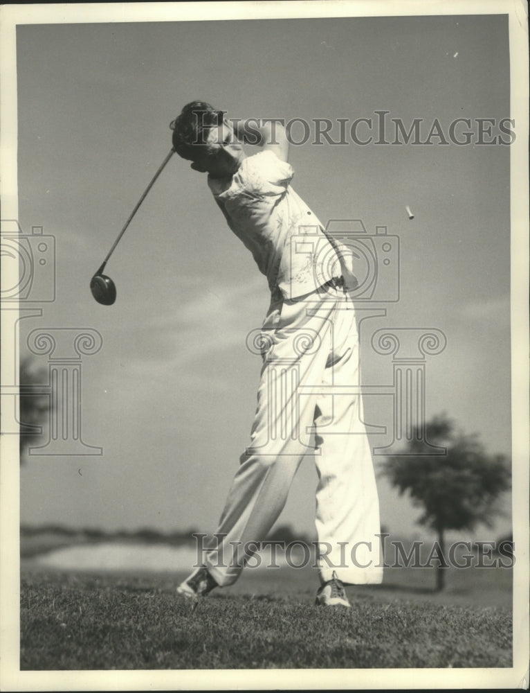 1941 Press Photo Golfer Staff Sergeant Burl Quimby U.S.A. - net34791- Historic Images