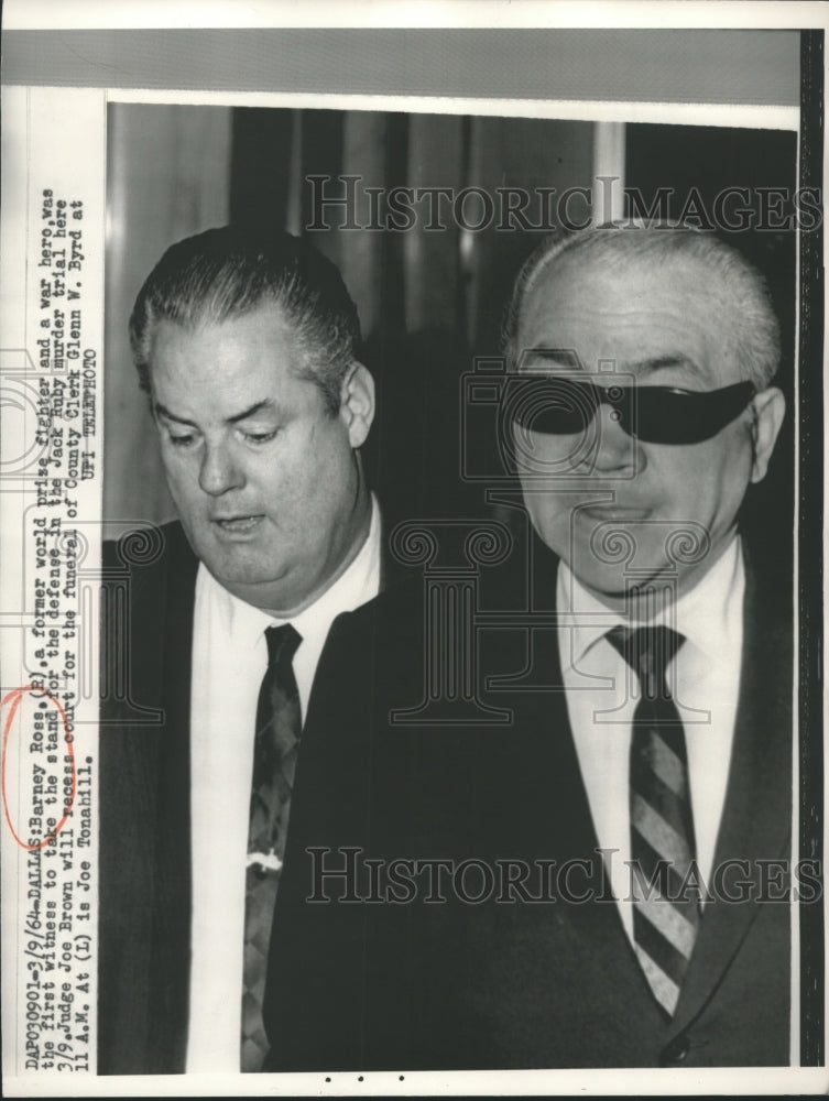 1964 Press Photo Barney Ross takes witness stand at trial for Jack Ruby- Historic Images