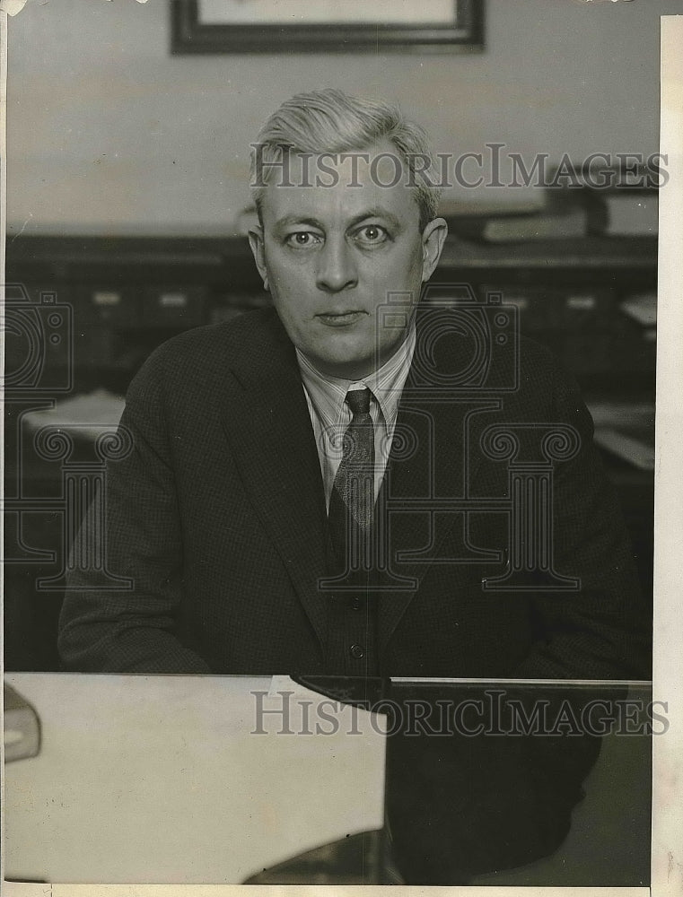 Load image into Gallery viewer, 1927 Press Photo Thomas D. Nash, attorney for Harold Joseph Crearkin, killer
