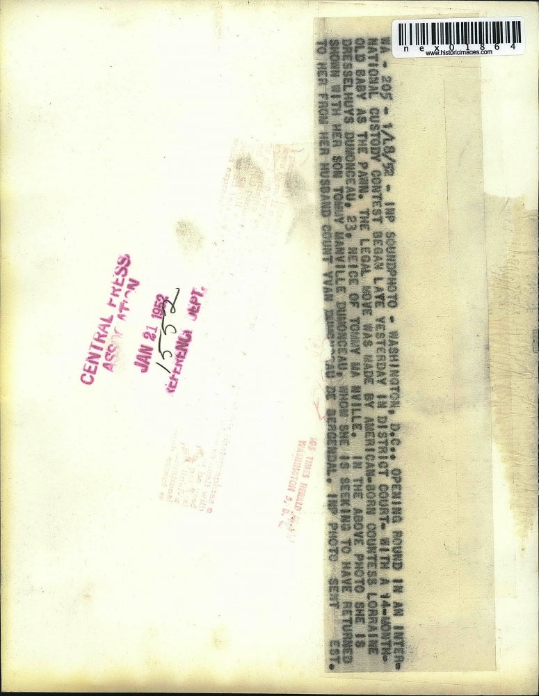 1952 Press Photo Lorraine Dresselhuys of Manville Fortune Seeking Custody of Kid