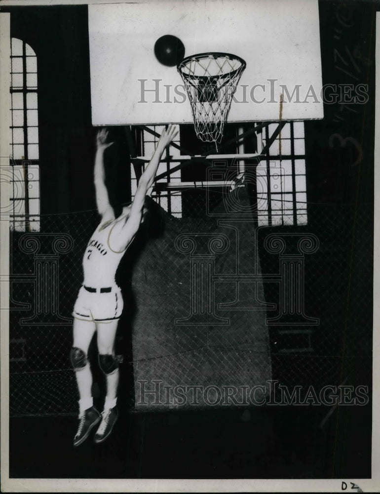 1936 Press Photo University of Chicago Player