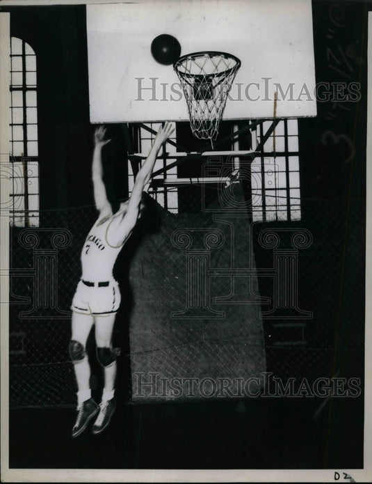 1936 Press Photo University of Chicago Player