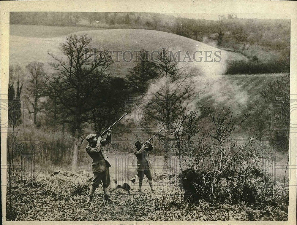 1926 Press Photo New Trap Guns Used for Shooting in England