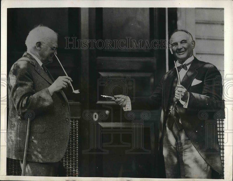 Load image into Gallery viewer, 1932 Press Photo Governor John Garland Dedicated Historic Tavern - nex04727

