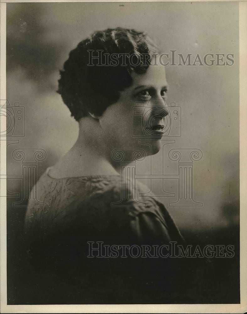 1927 Press Photo Hazel Myers Telegraph Editor