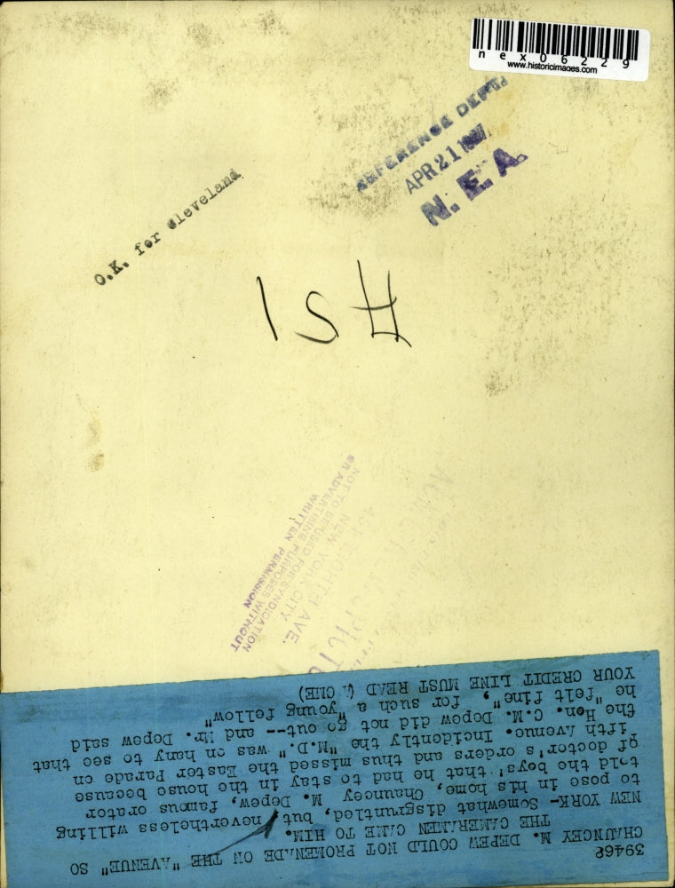 1927 Press Photo Chauney M.Depew famous Senator of N.Y.pictures at his home.