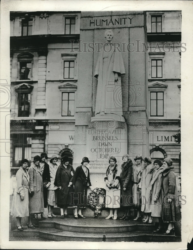 1931 Press Photo Maude Holman Brussels Dawn Nurse Cavell Memorial Europe
