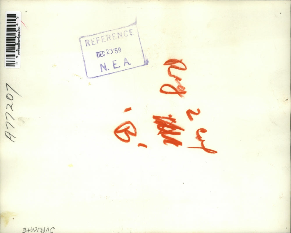 1959 Press Photo Barbara Eisenhower,daughter-in-law of the Pres visits Red Cross