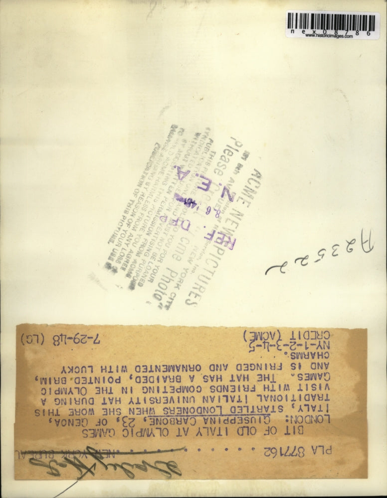 1948 Press Photo Giuseppina Carbone wears Italian University hat at Olympics