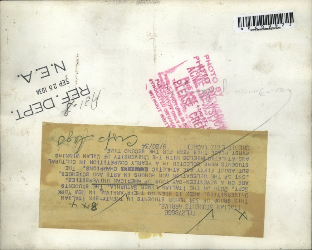 1934 Press Photo 334 Honor students in 26 Italian Univ arrive in NYC - nex09923