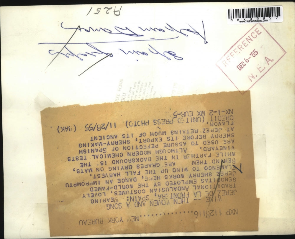 1955 Press Photo Jerez Sherry group wearing traditional Andalusian Costumes