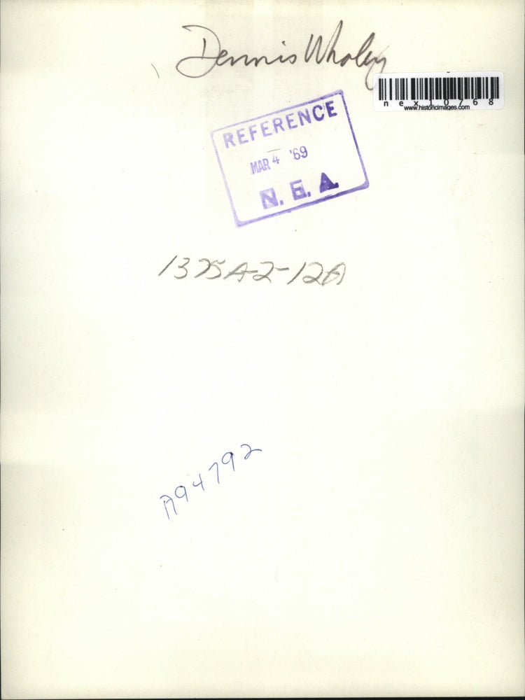 1969 Press Photo Dennis Wholey TV host and author - nex10768