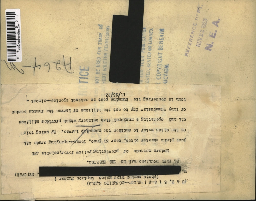 1923 Press Photo El Paso Declares War On Skeeters Crude Oil Sprayed On Ditch Wat