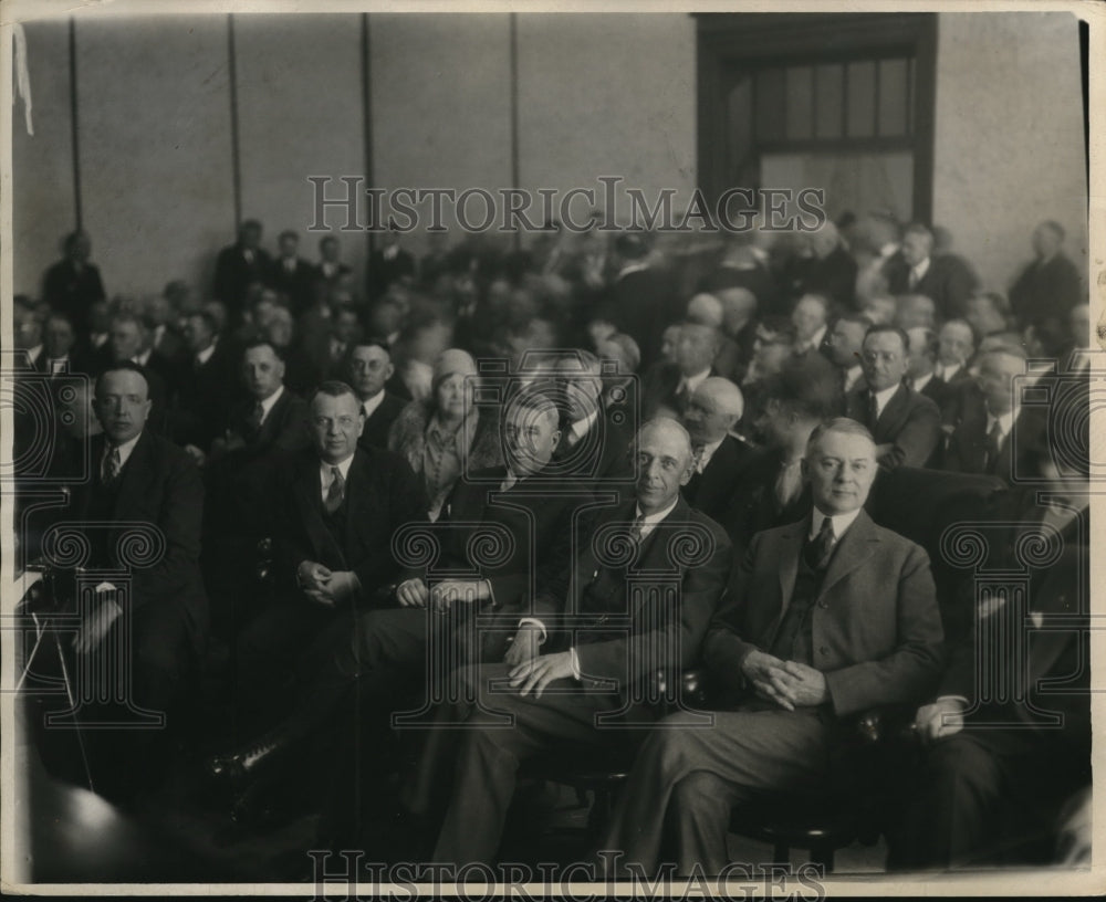 1930 Press Photo Youngstown Sheet & Tube Co. Stockholders Meeting