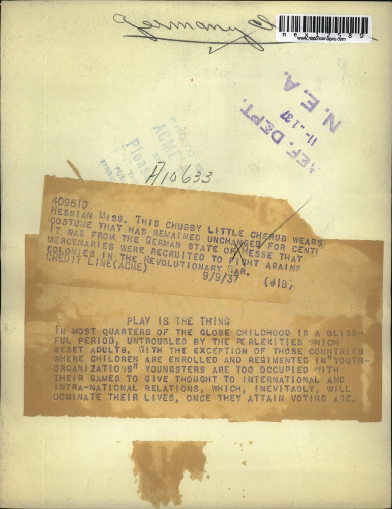 1937 Press Photo Hessian Girl Dressed in Costume