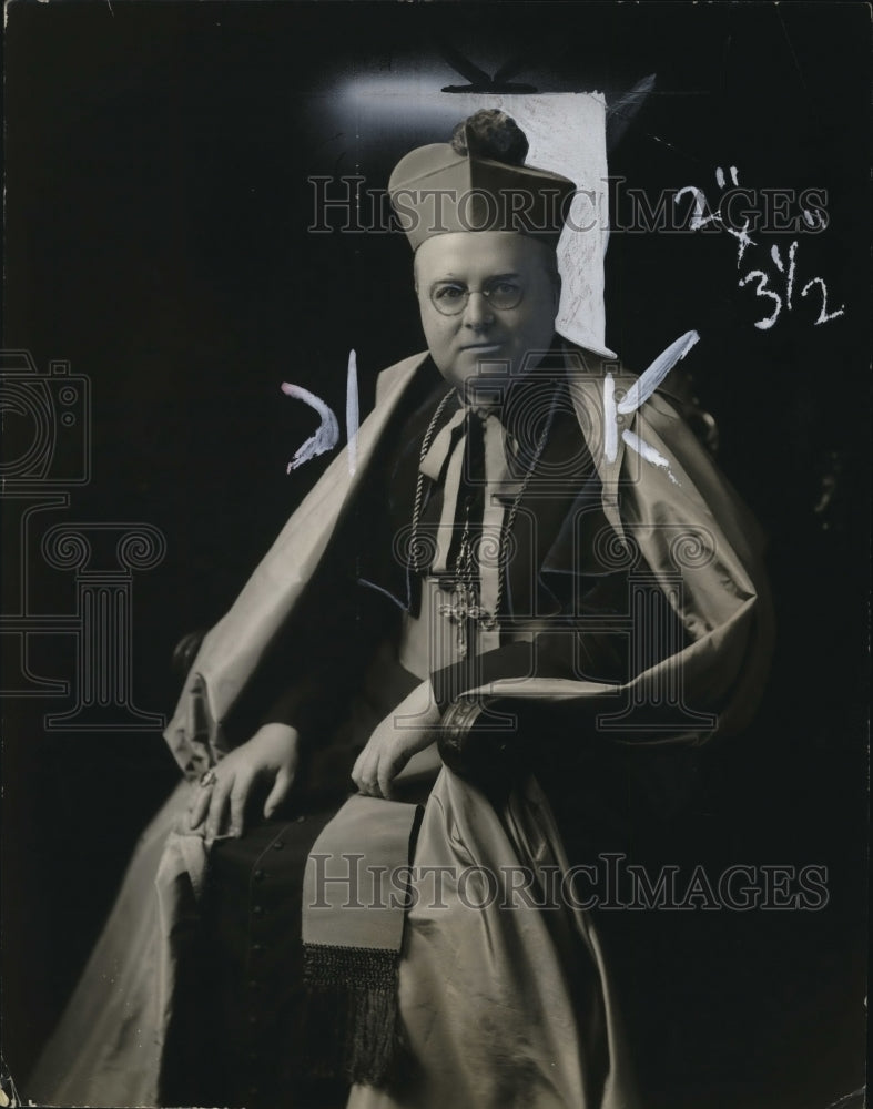 1946 Press Photo James Charles MacGuigan, Toronto Canada Catholic Archbishop