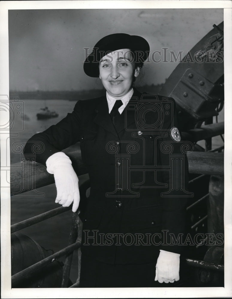 1941 Press Photo Marian McGill, American Red Cross Nurse