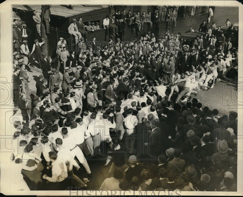 1927 Press Photo Temple University's Annual Tug of War.