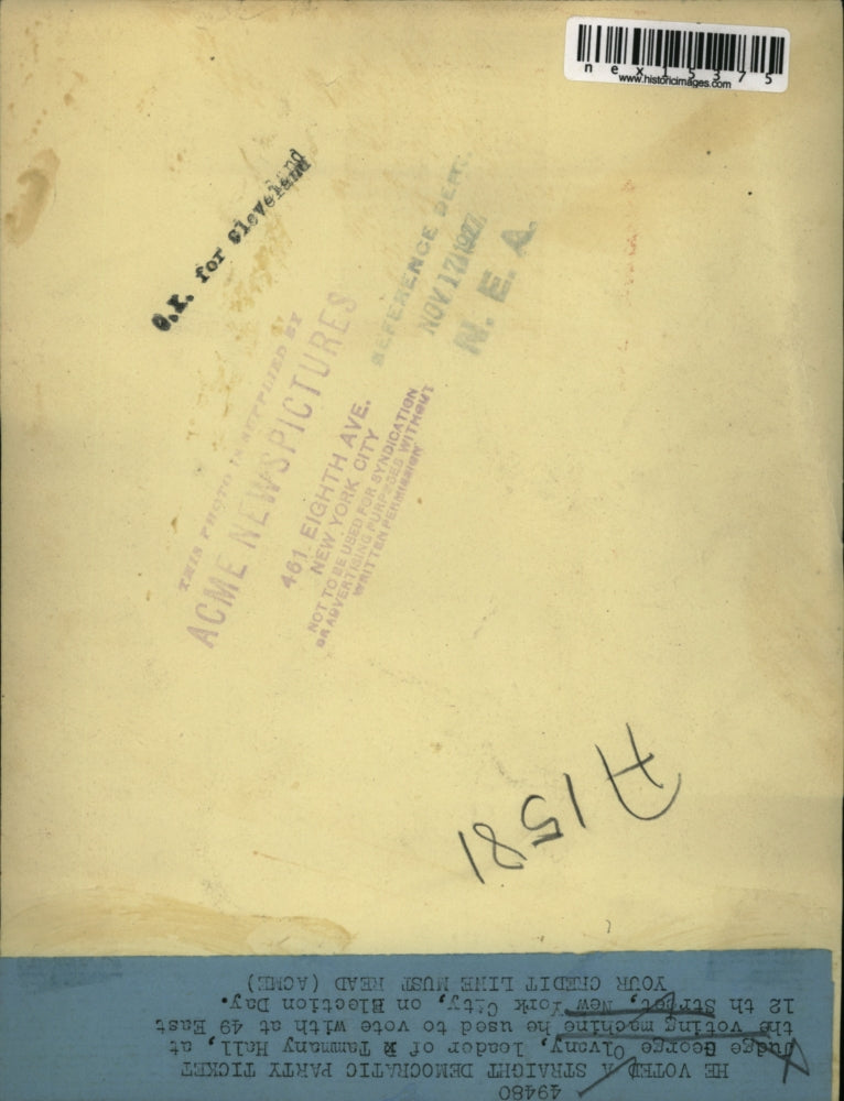 1927 Press Photo Judge George Olvany at Voting Machine in New York City