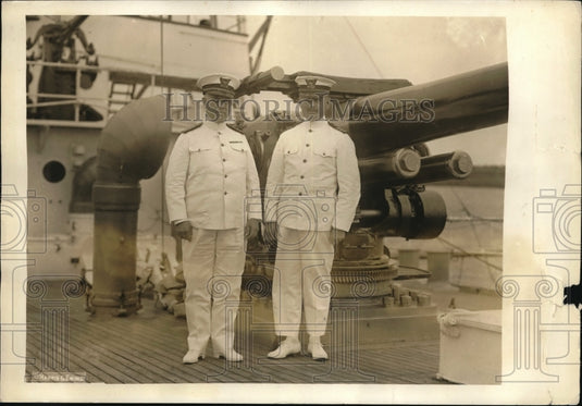 1923 Press Photo Rear Adm. W.E. Reynolds, B.M. Chiswell of Ship Modoc