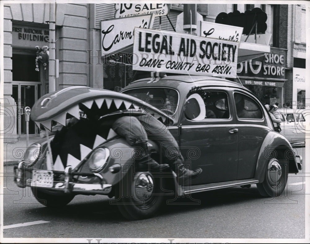 1959 Press Photo United Givers Fund parade for Red Feather agencies