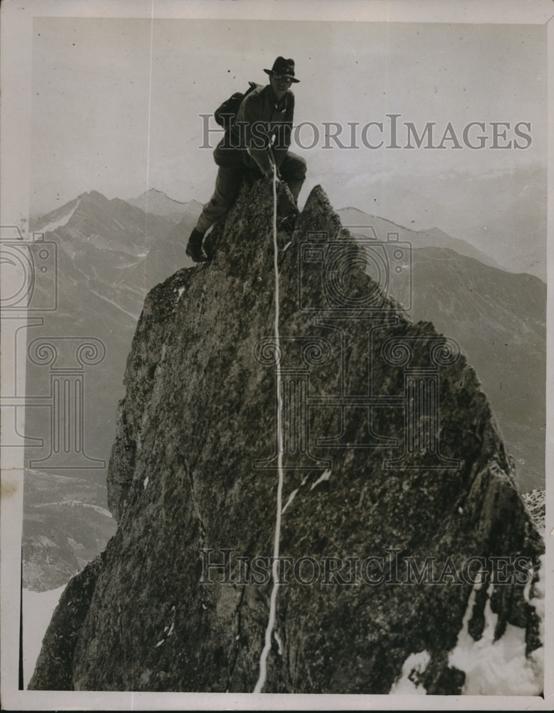 1929 Press Photo Near Summit of Tour Ronde, Franco-italian Frontier