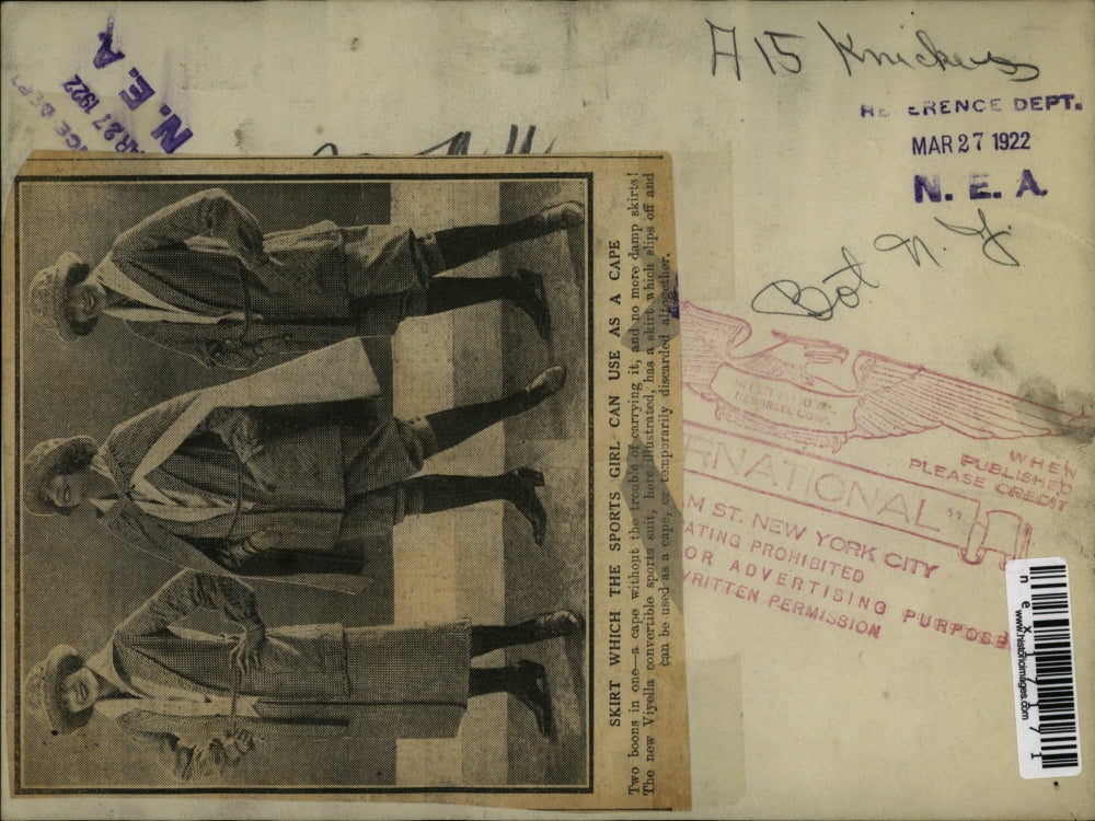 1922 Press Photo Viyella convertible sports suit with cape on a model