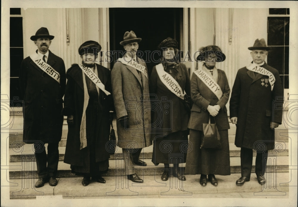 1922 Press Photo Political Amnesty Demonstrators at White house Armistice Day