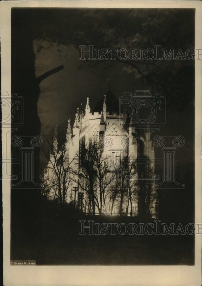 1924 Press Photo Night view of Cathedral of Sts Peter & Pauk at Mt St Alban DC