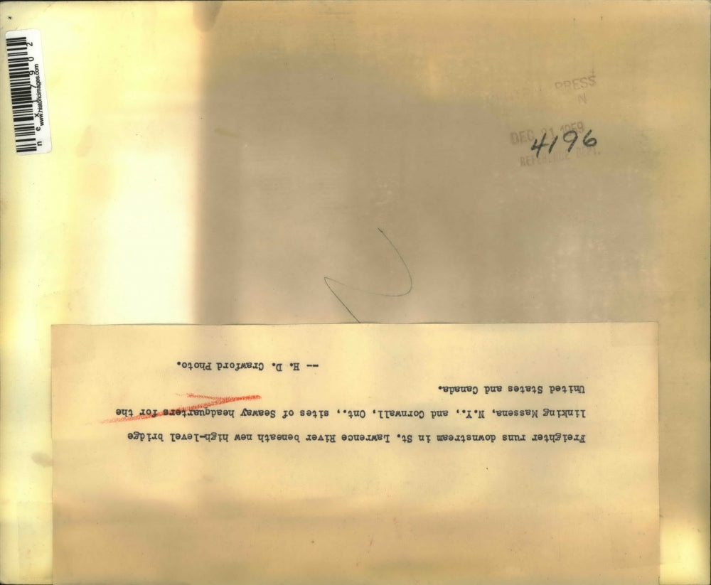 1959 Press Photo Freighter Ship Head Downstream Under Massena-Cornwall Bridge