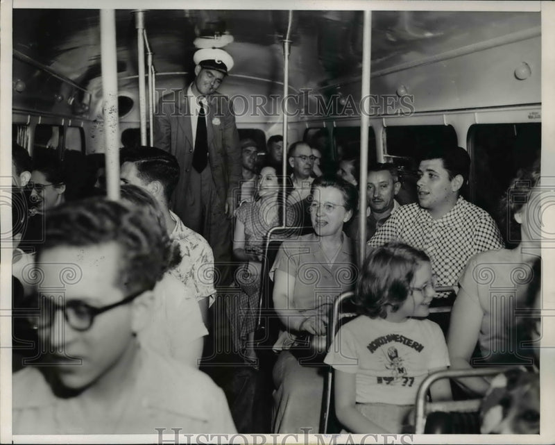 Load image into Gallery viewer, 1952 Press Photo Evanston Ill. Double decker London bus on a good will tour

