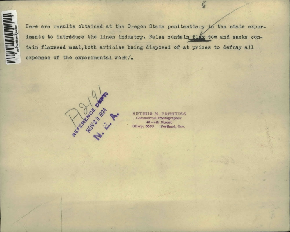 1924 Press Photo Bales of flax at Oregon State Penitentiary for linen industry