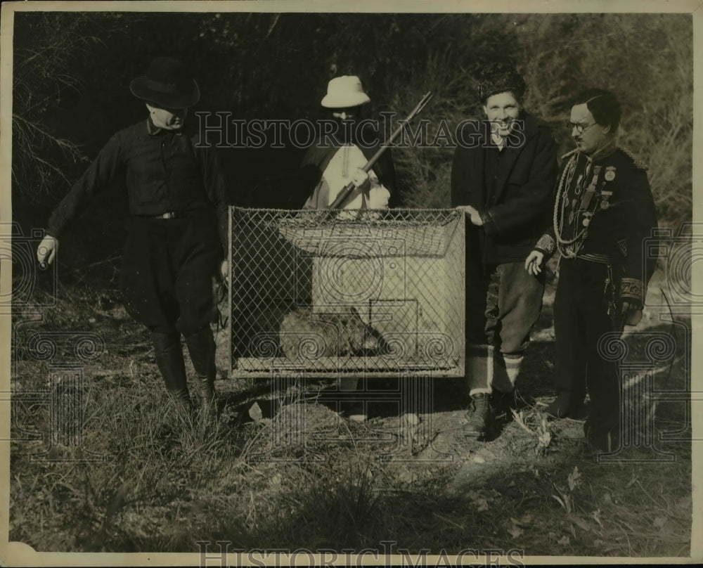 1935 Press Photo Capital Hill Club hunt in SSeattle Wash CC Bean, JA Hibbard