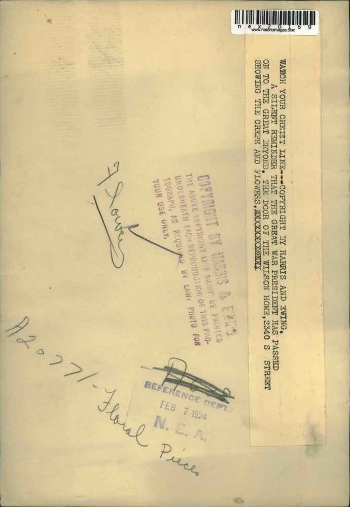 1924 Press Photo Wreaths at 2340 S street for ex President Coolidge funeral