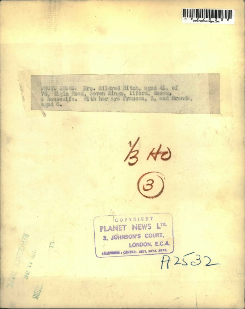 1947 Press Photo Mrs Mildred Hitch & kids Frances & Brenda of Essex England