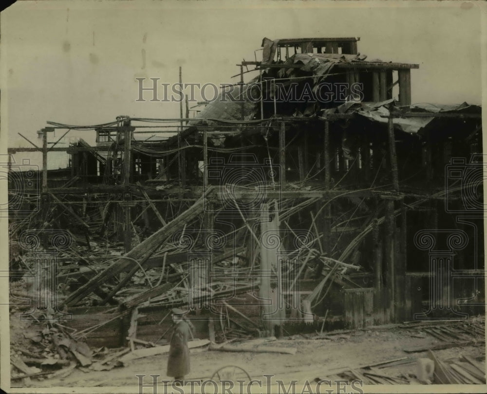 1926 Press Photo View of the ruins of the Stoecker Tanning Company plant fire