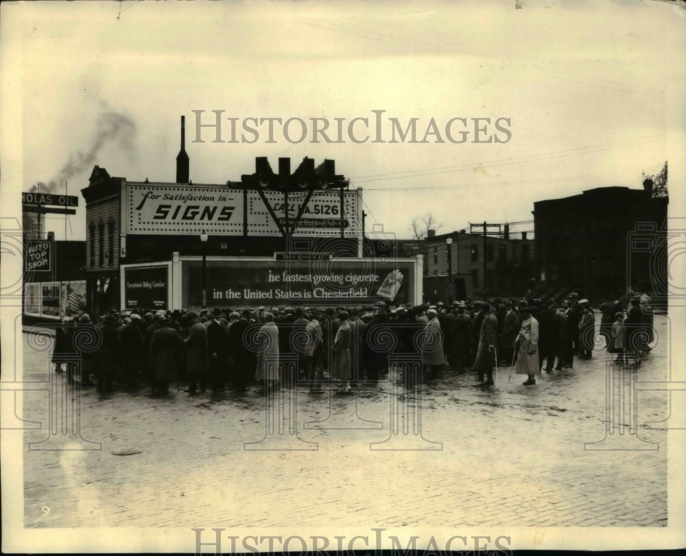 1925 Press Photo Crowd Listens To Speech Given By President Coolidge