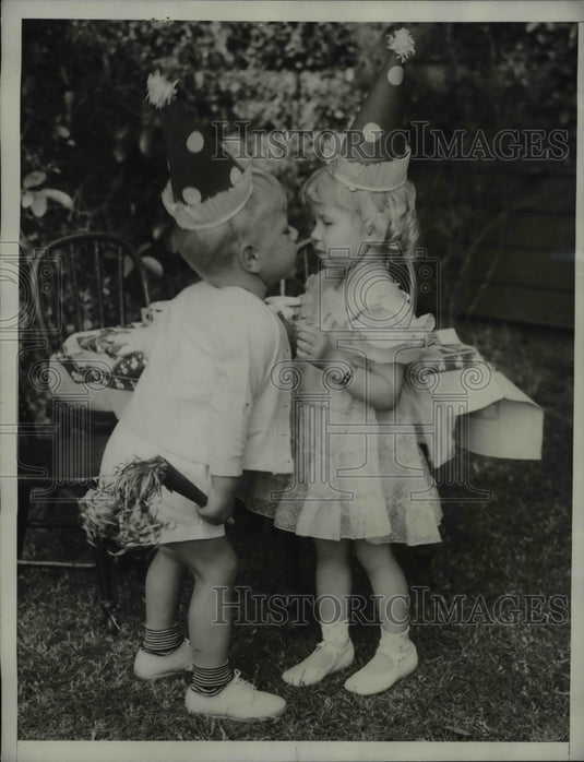 1934 Press Photo St. Patricks Day Allan Johnson, Patricia Patrick