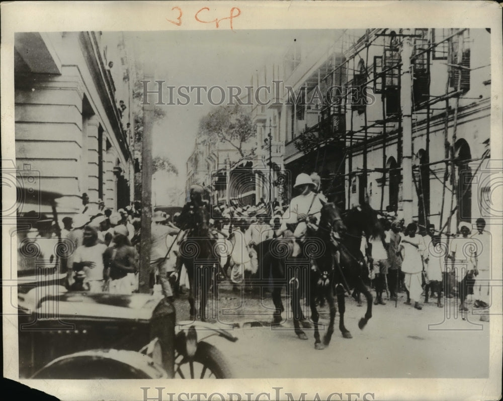 1931 Press Photo English troops in streets of Tharrawaddy Burma
