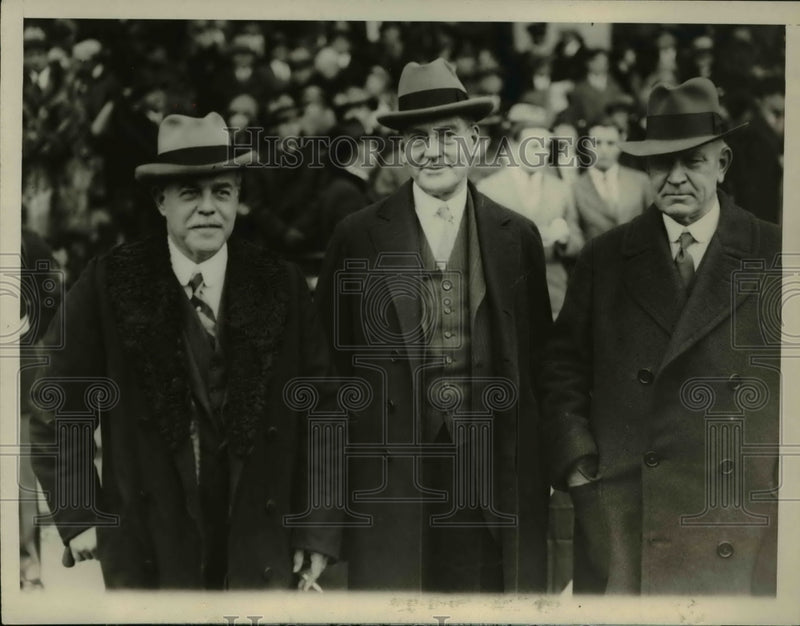 Load image into Gallery viewer, 1928 Press Photo Nicholas Longsworth Speaker of house, Sec. Curtis D. Wilbor
