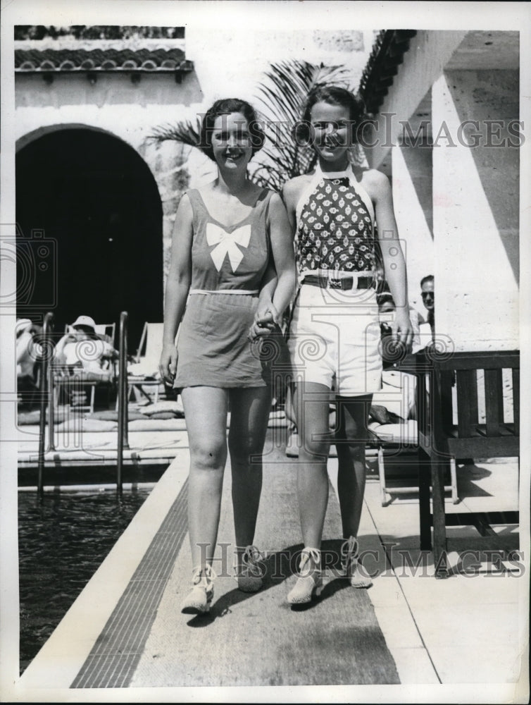 1935 Press Photo Castle Harbor Bermuda, Swimwear by H Partridge