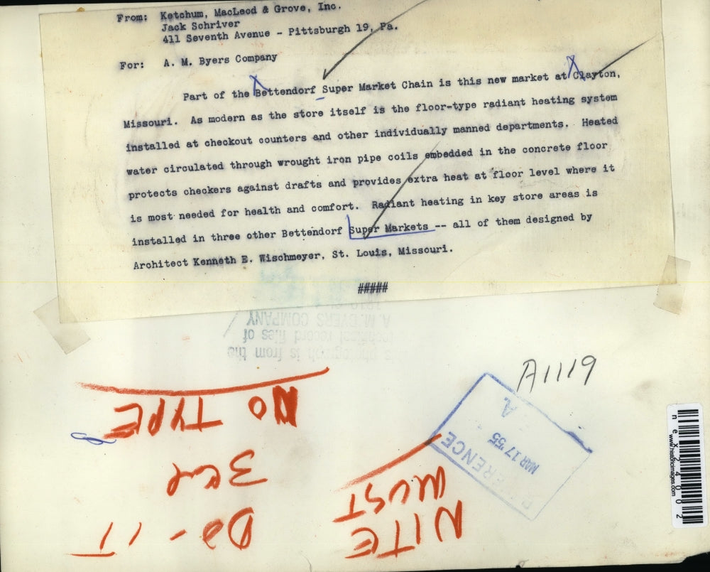 1955 Press Photo Bettendorf Chain Supermarket Store Checkout, Clayton Missouri