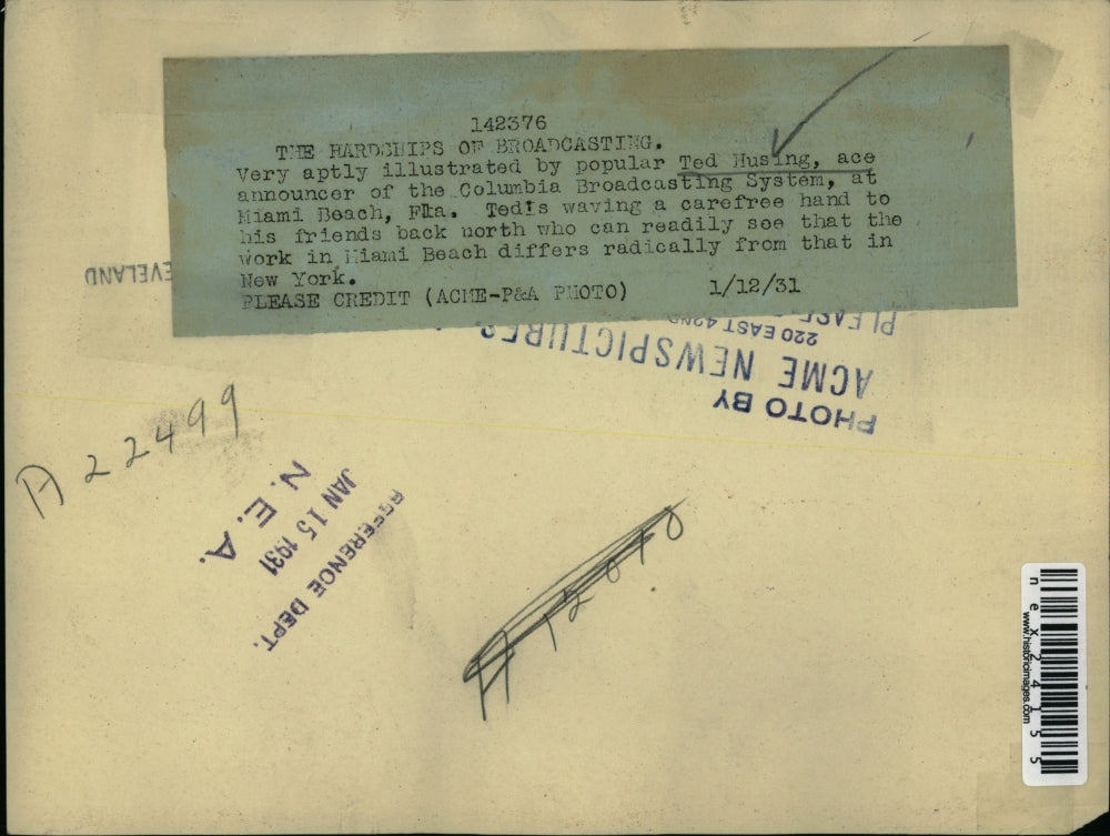 1931 Press Photo Ted Husing CBS Announcer at Miami Beach Florida